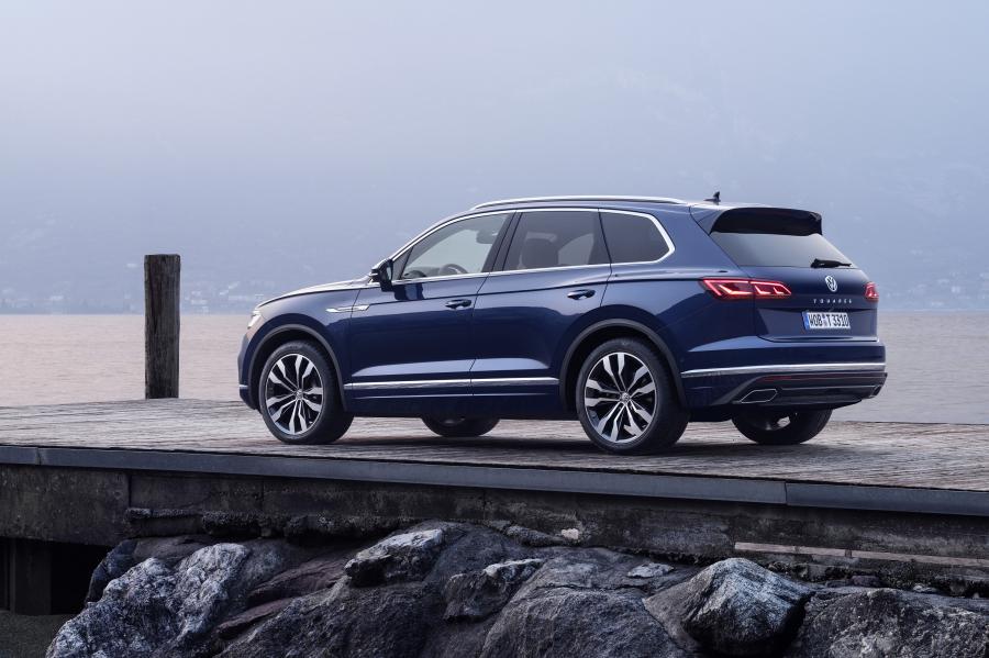  Volkswagen Touareg V6 TDI Elegance 2018 года  (WW) (фото 30 из 46)